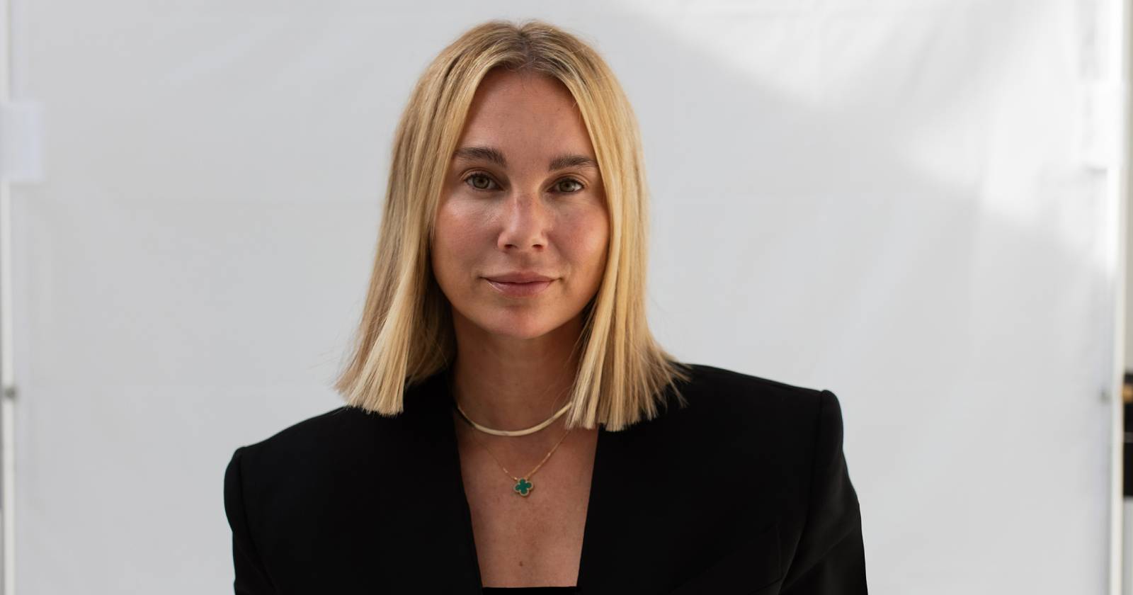 Foto der österreichischen Influencerin Constantly_K, die im Grazer MURPARK ihr Buch "Träum dich frei" präsentieren wird