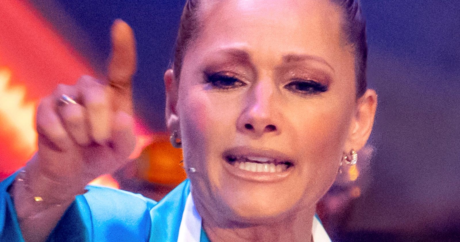 Helene Fischer ernstes Gesicht/ Helene Fischer Jubiläumstour 2026: Comeback nach Babypause