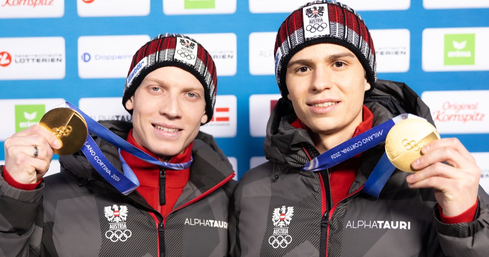 Jan Hörl und Stefan Embacher mit der olympischen Goldmedaille, Hörl beendet die Saison vozeitzig
