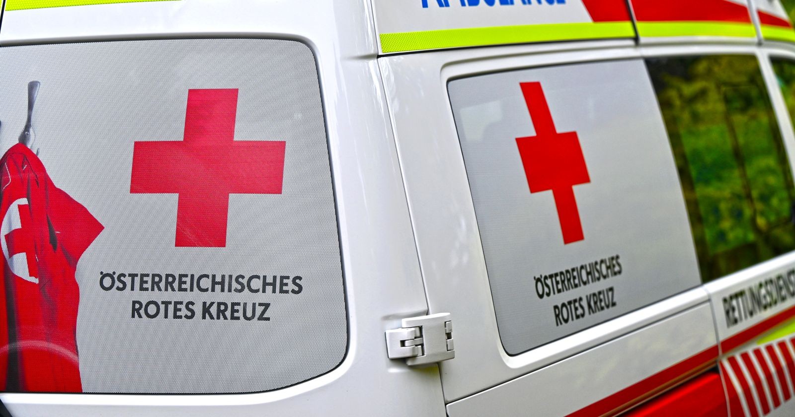 Außenansicht eines Rettungswagens