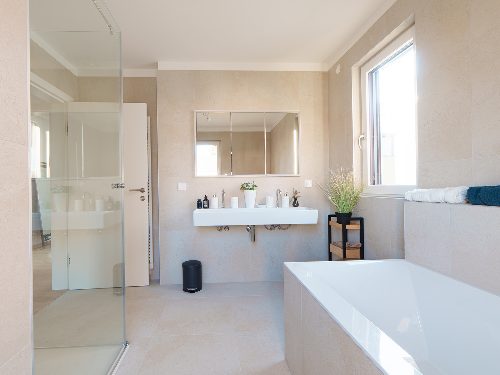 Modernes Badezimmer | Credit: Glorit Bausysteme