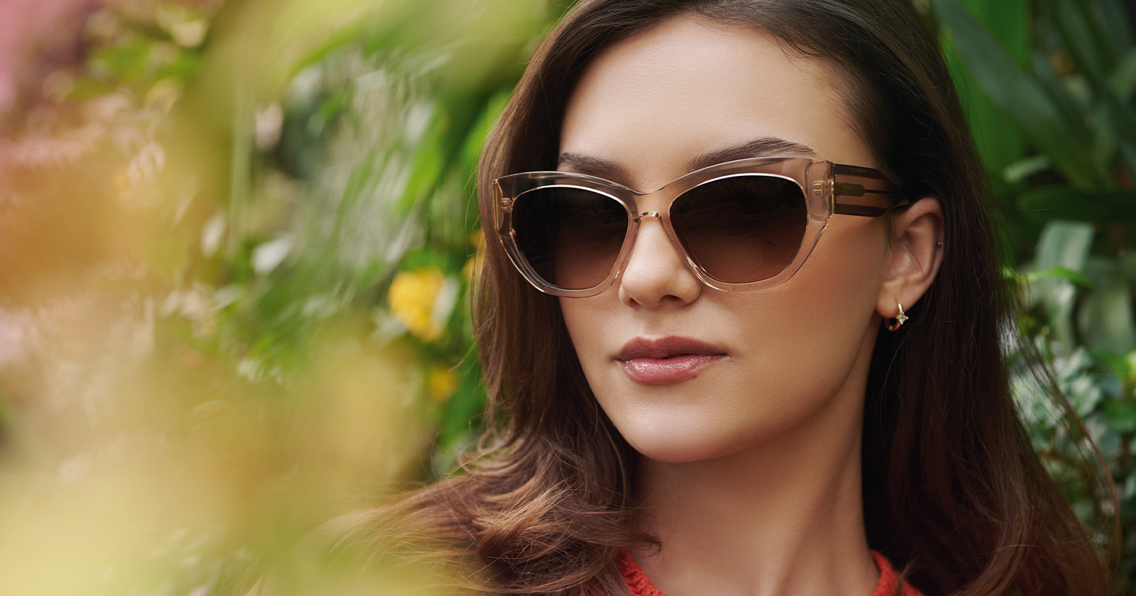 Junge Frau mit Sonnenbrillen | Credit: United Optics