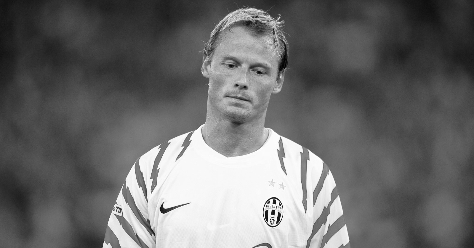 Ex-Teamtorhüter Alexander Manninger ist bei einem Unfall mit einer Lokalbahn ums Leben gekommen.