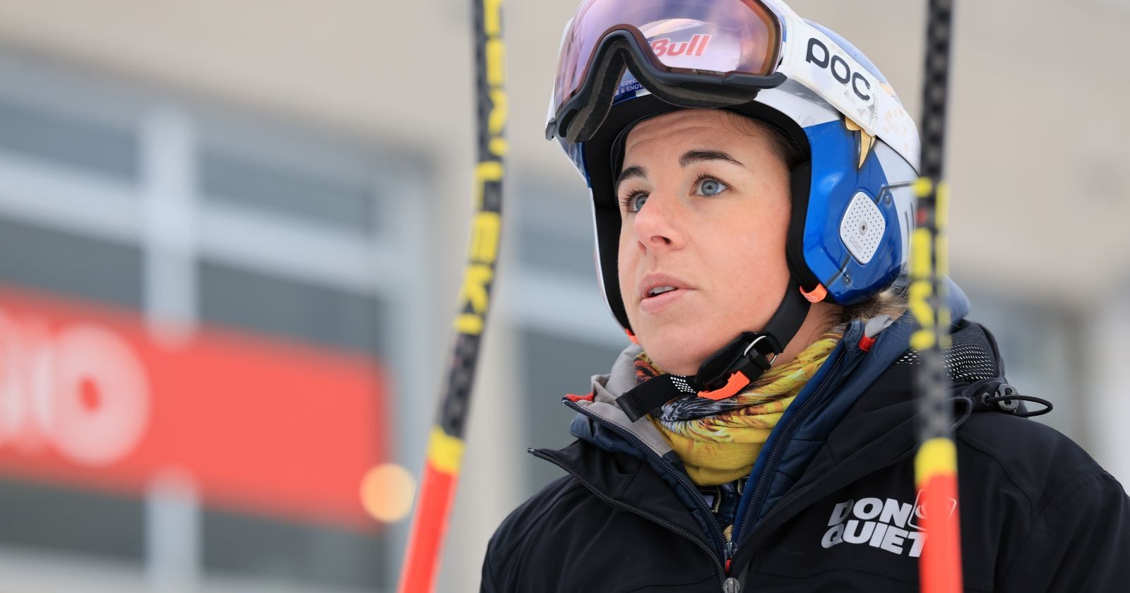 Ester Ledecka während der Besichtigung des Skirennens von Tarvis