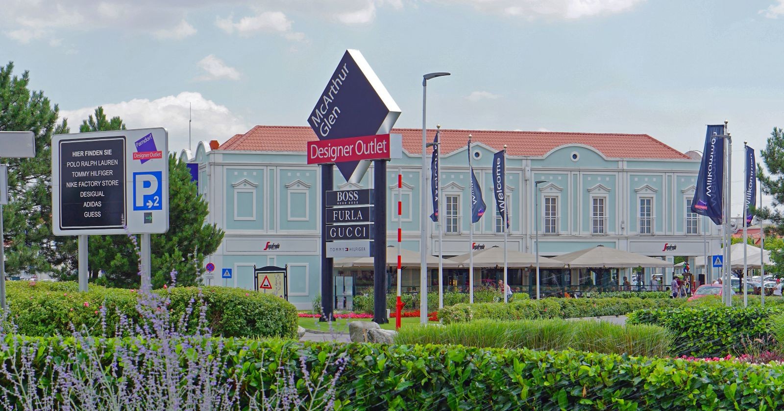 Ansicht des Fashion Outlet Parndorf
