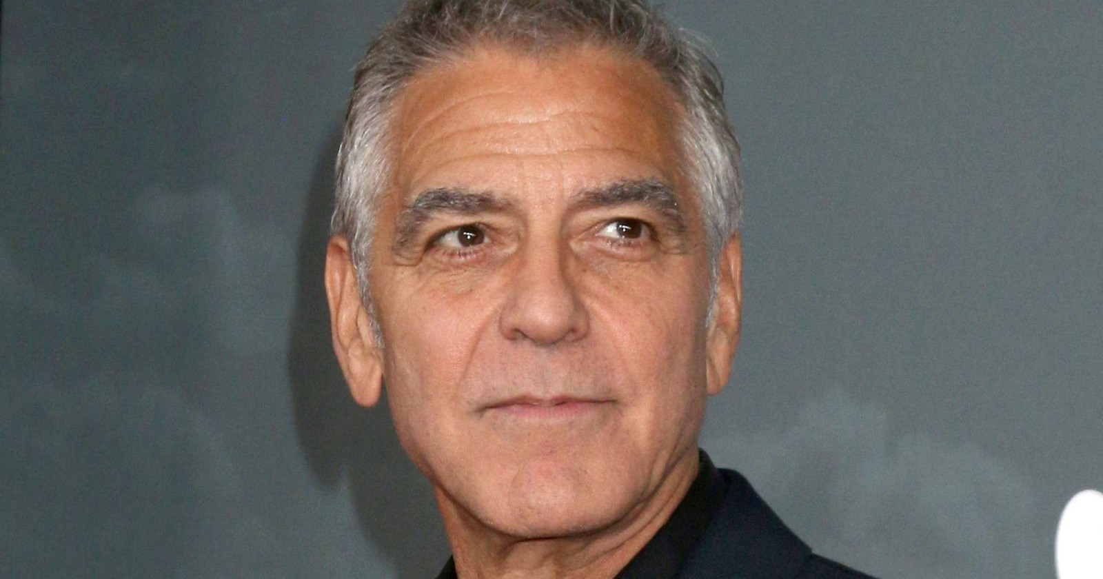 George Clooney Porträt – Hollywood-Star soll Jeffrey Epstein in geplanter Serie spielen