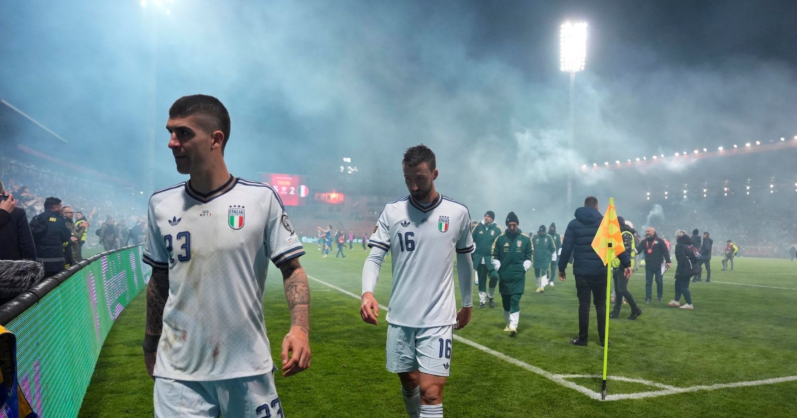 Das italienische Nationalteam nach der Niederlage gegen Bosnien-Herzigowina