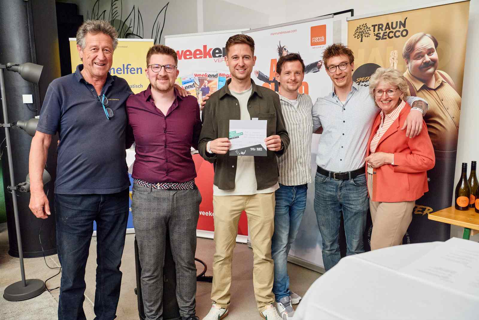 Sieger Privatteam: Huemers und Freunde bei der Siegerehrung