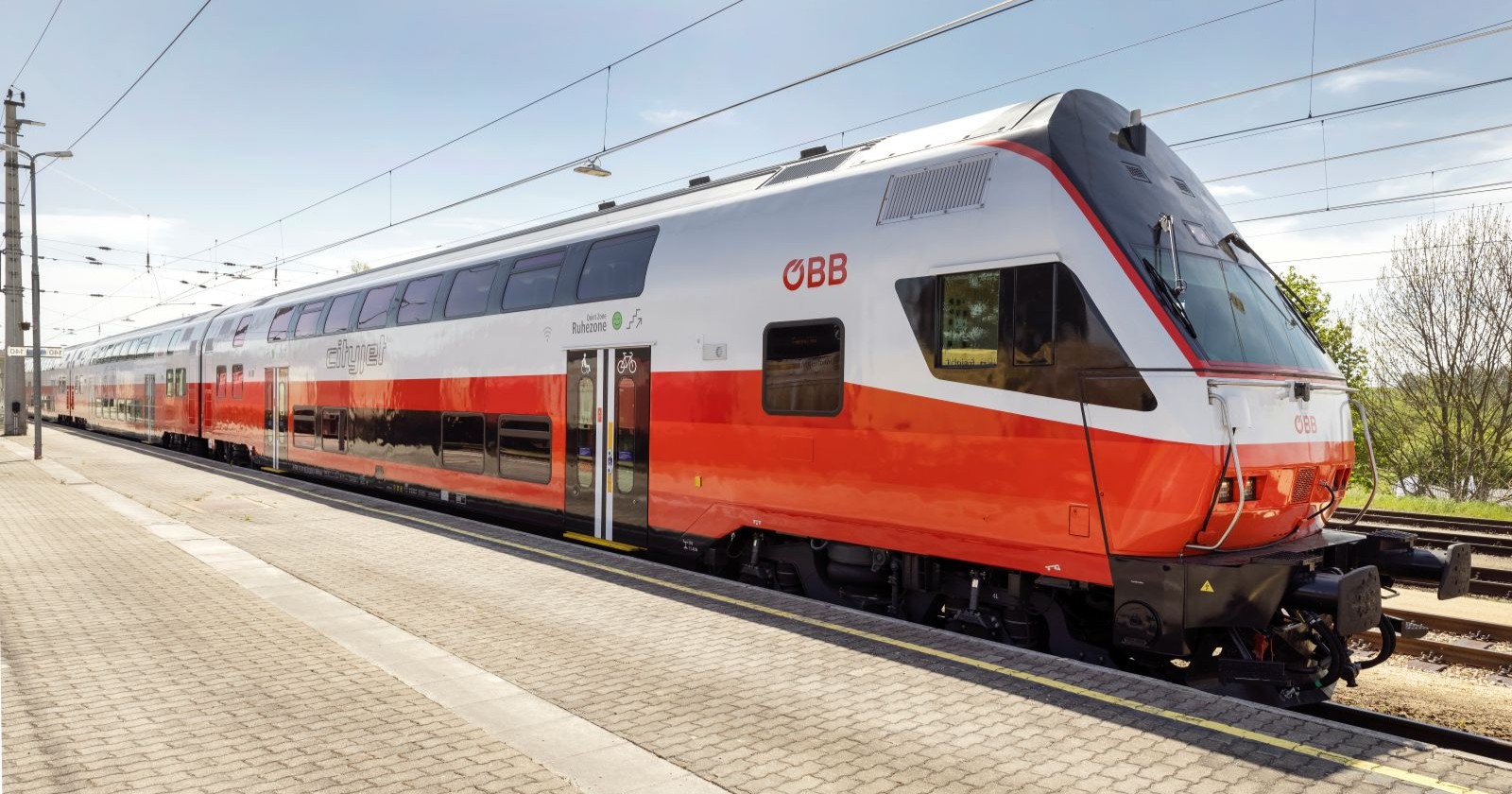 Zug der ÖBB des Modells Cityjet als Themenbild für die versuchte Vergewaltigung im Bahnhof Stadlau