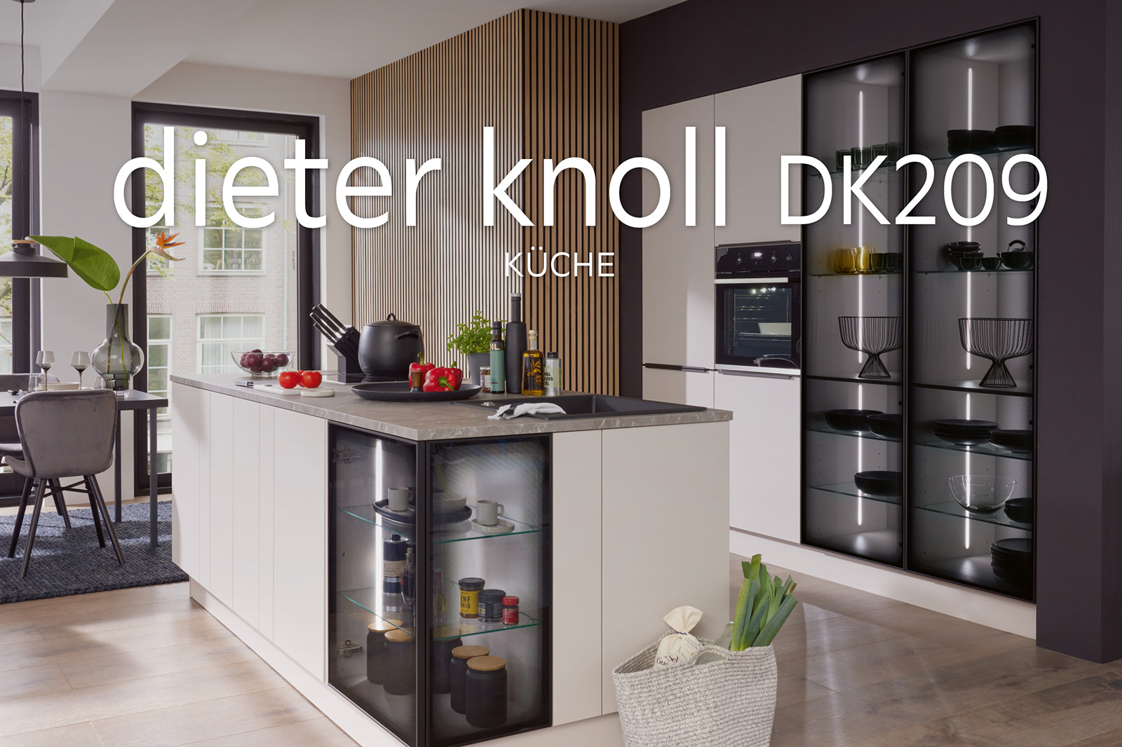 Moderne Wohnküche in Weiß und Schwarz | Credit: XXXLutz