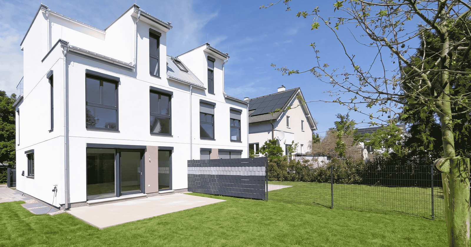 Modernes Wohnhaus im Grünen | Credit: Glorit Bausysteme