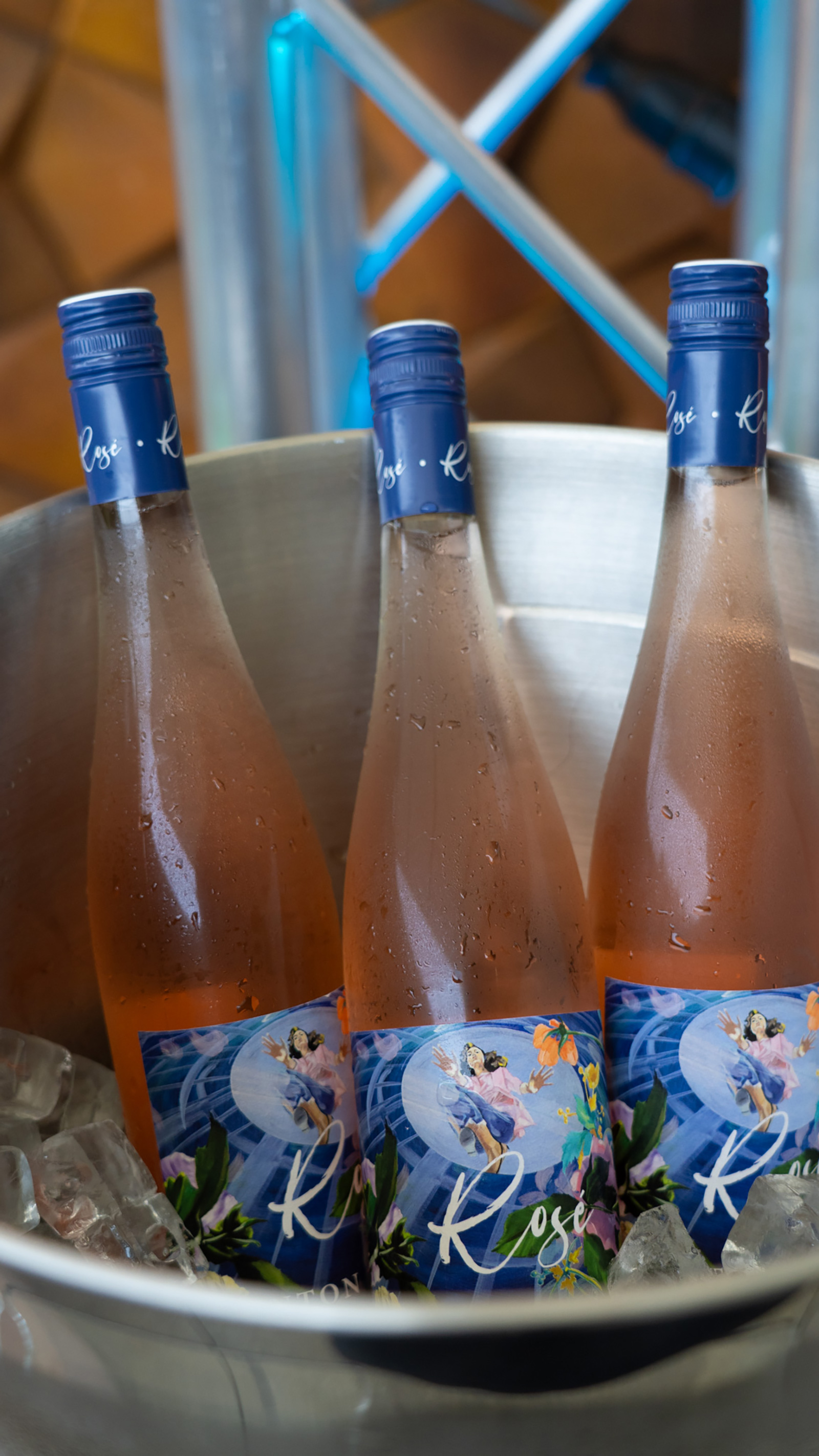 Rosé-Wein in Flaschen | Credit: Hochreiter Lebensmittelbetriebe
