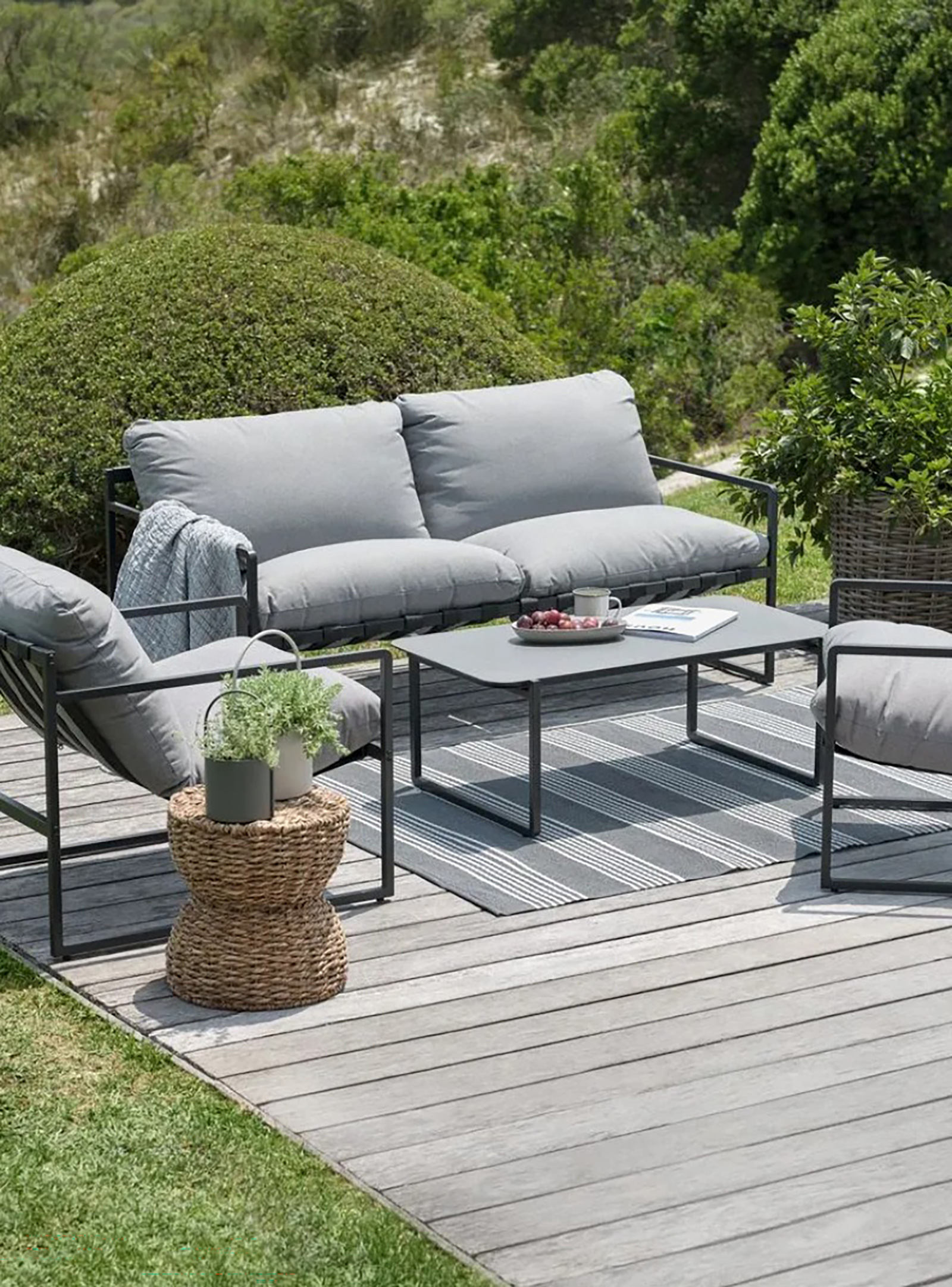 Gartenmöbel-Set | Credit: JYSK