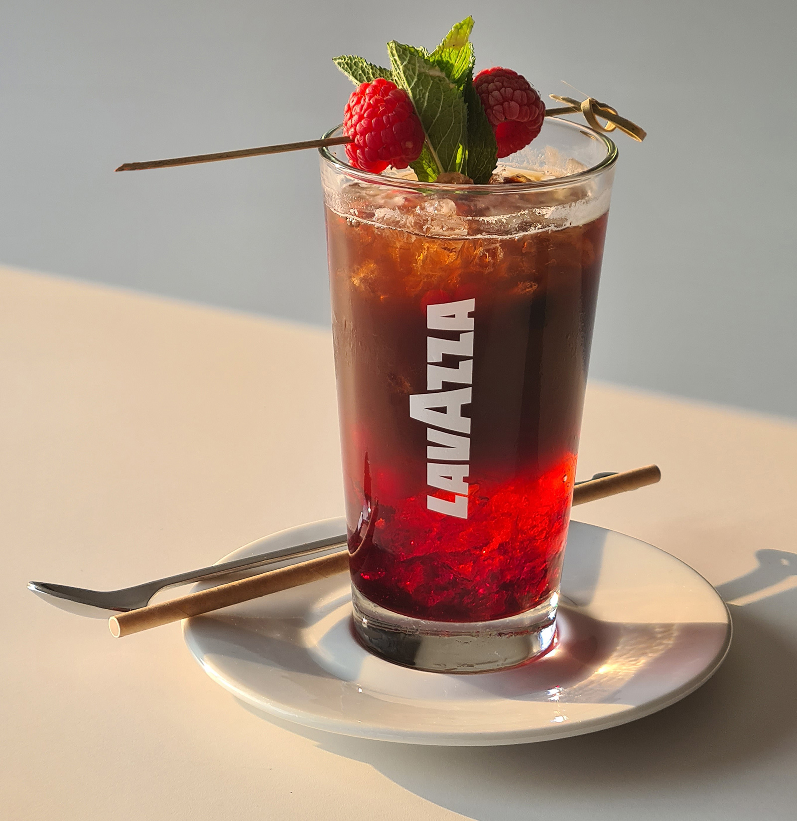Ein Glas eisgekühlter Lavazza-Kaffee | Credit: Lavazza Österreich