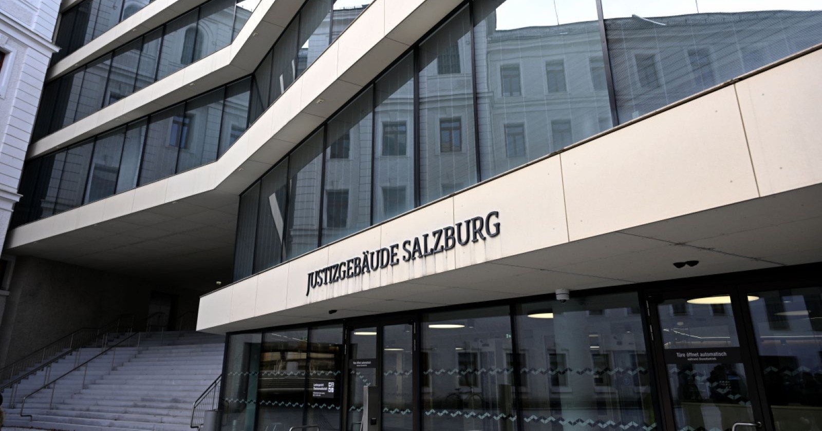 Justizgebäude Salzburg vor Mordprozess nach tödlichen Schüssen auf mutmaßlichen Einbrecher