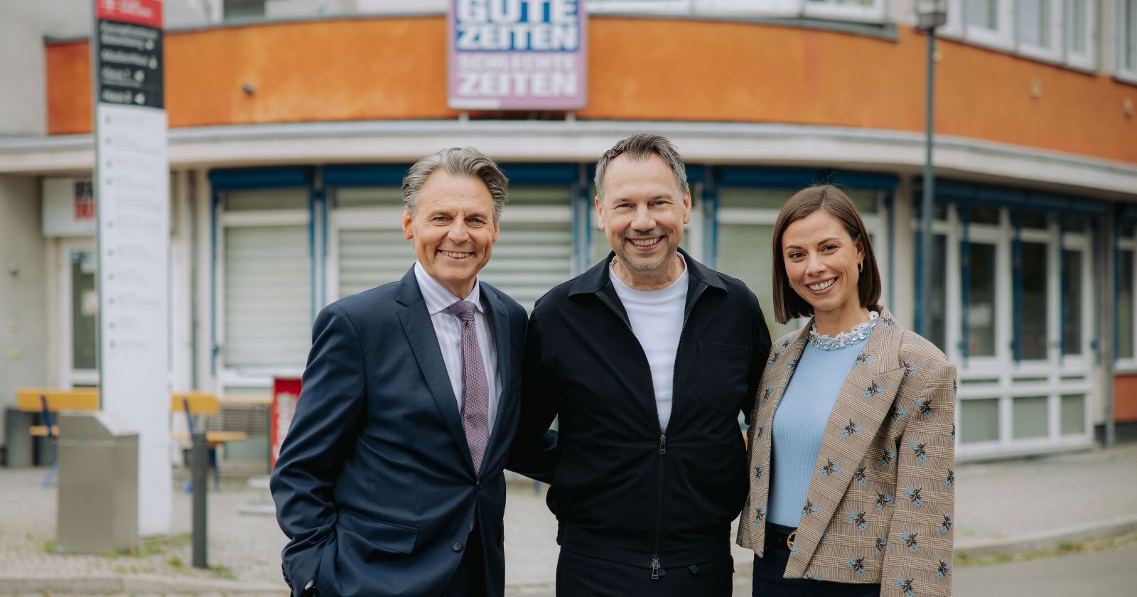Sebastian Fitzek am Set von Gute Zeiten Schlechte Zeiten