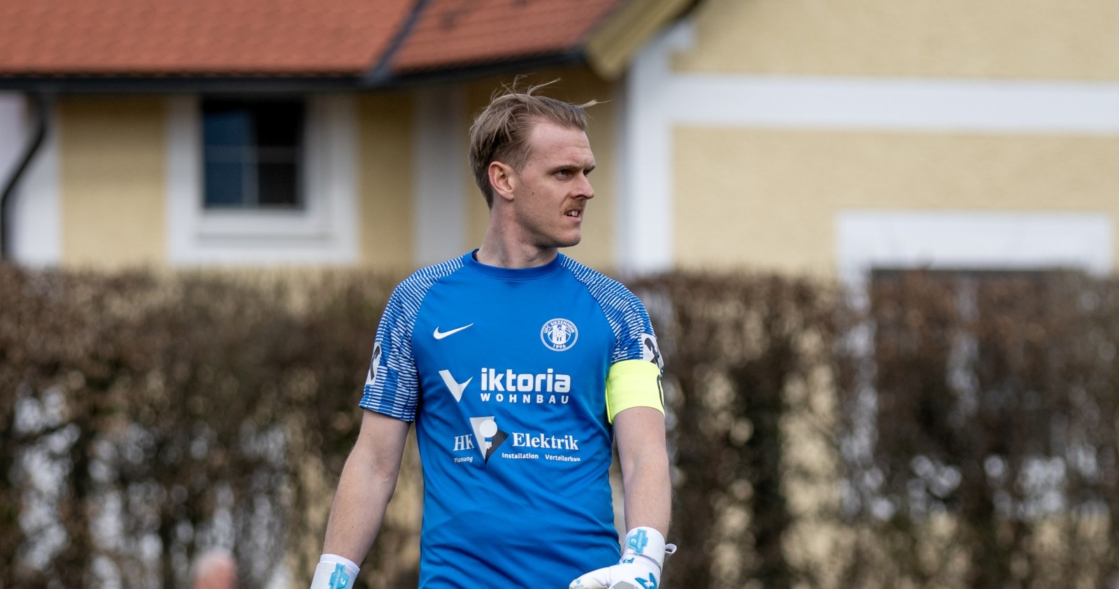 Günter Leindecker im Einsatz gegen UFC Hallein.