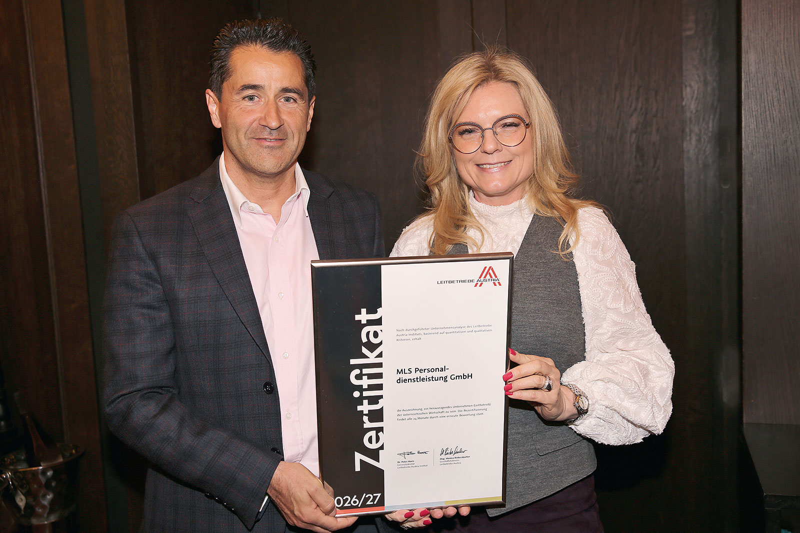 Frank Paizioni und Monica Rintersbacher bei der Preisverleihung | Credit: Leadersnet/M.Lach