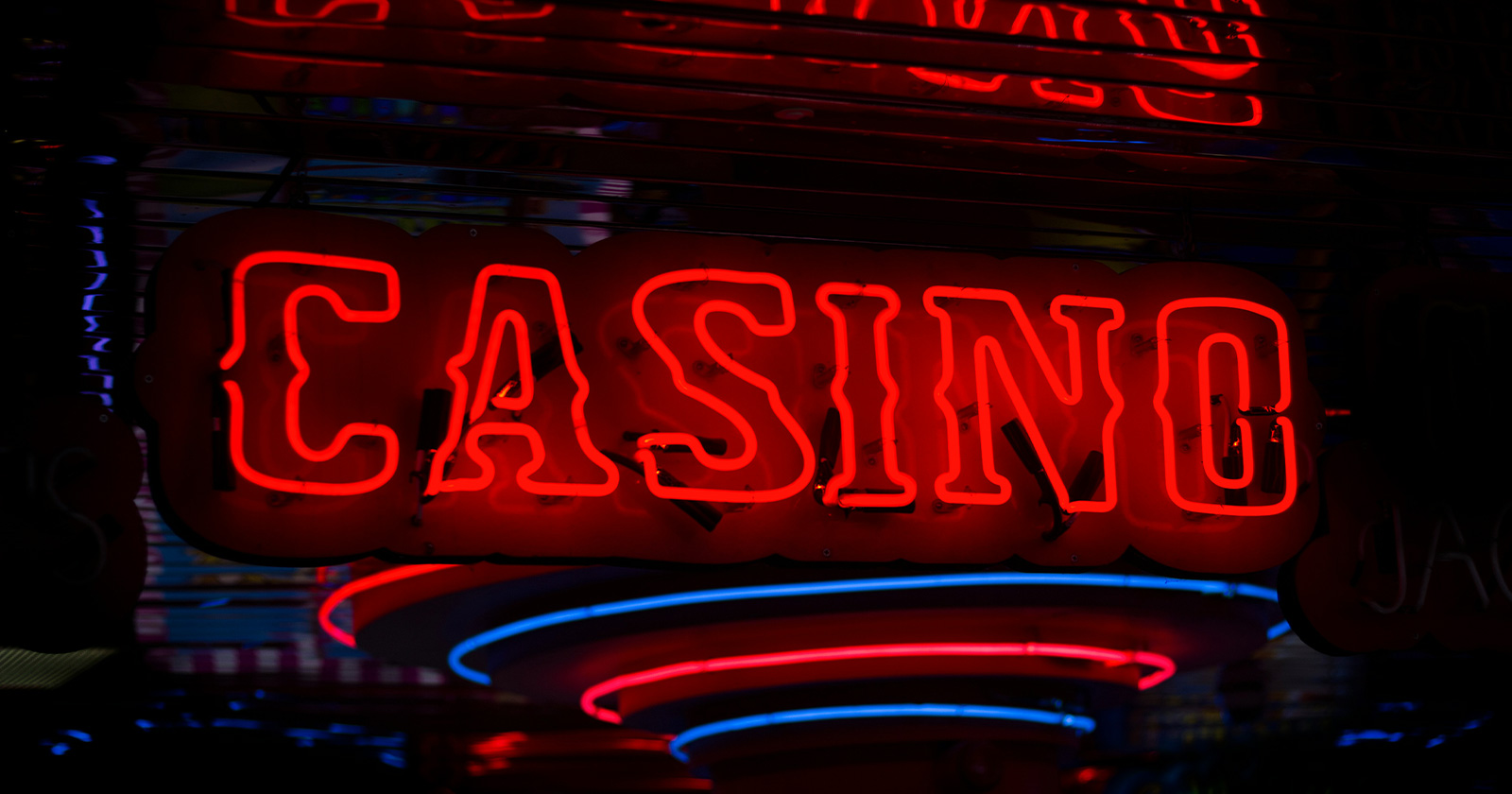 Rote Aufschrift "Casino" | Credit: Unsplash/Ben Lambert