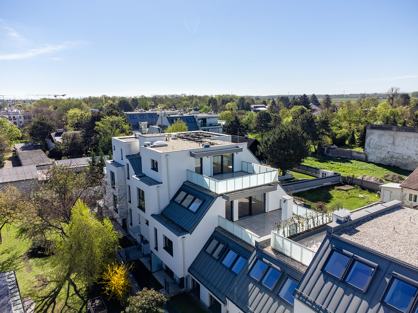 Modernes Wohnhaus von oben | Credit: Glorit Bausysteme