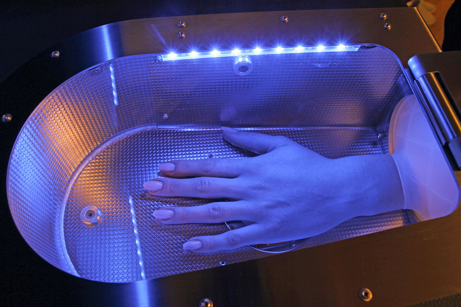 Alpha Cooling® Kältetherapie | Credit: Amon Vitality
