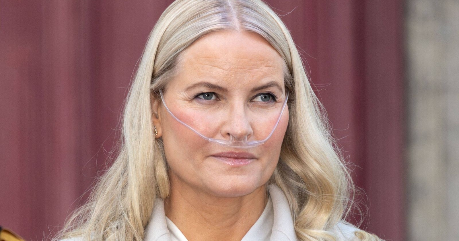 Mette Marit mit Sauerstoffgerät wegen Lungenfibrose vor erfolgreicher Lungentransplantation in Oslo