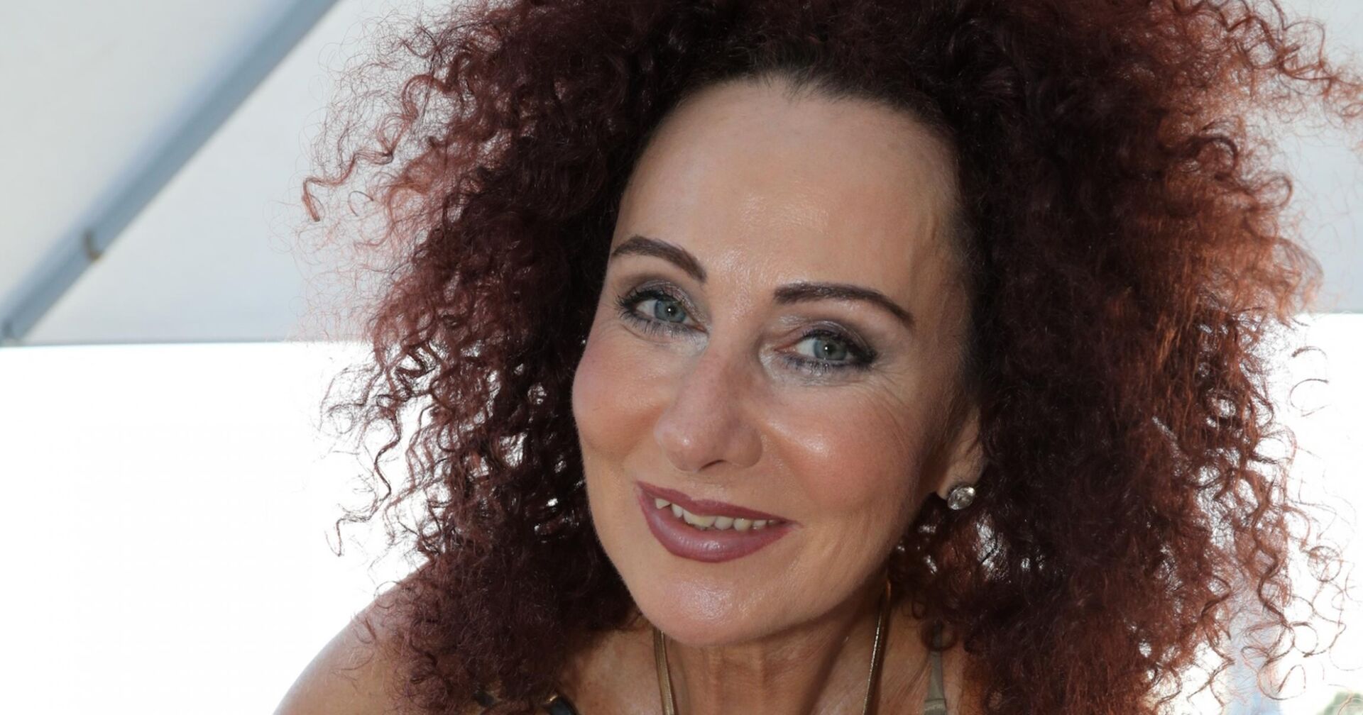 Mausi Lugner ist beim Formel-1-Wochenende in Spielberg in die Kamera. Die Society-Lady besucht den Österreich-Grand-Prix am Red Bull Ring.