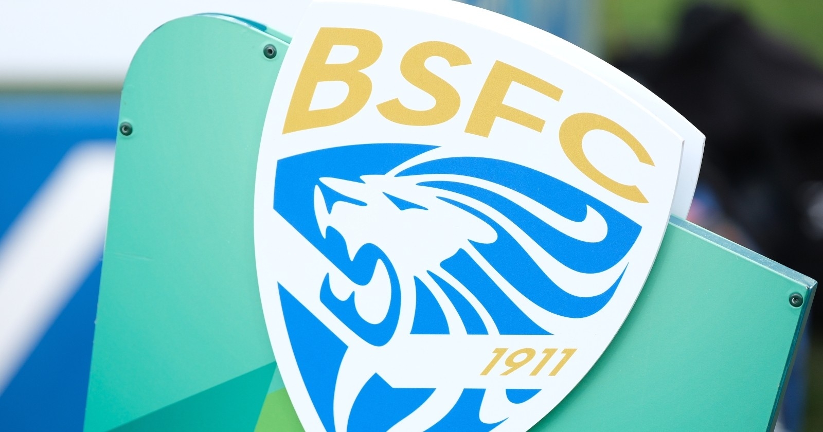 Brescia Calcio: Finanzielle Probleme und der Lizenzentzug führten zum endgültigen Aus.