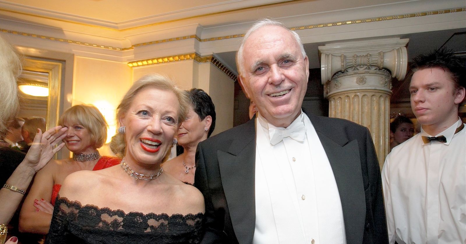 Helga und Michael Kuhn am Wiener Opernball 2004