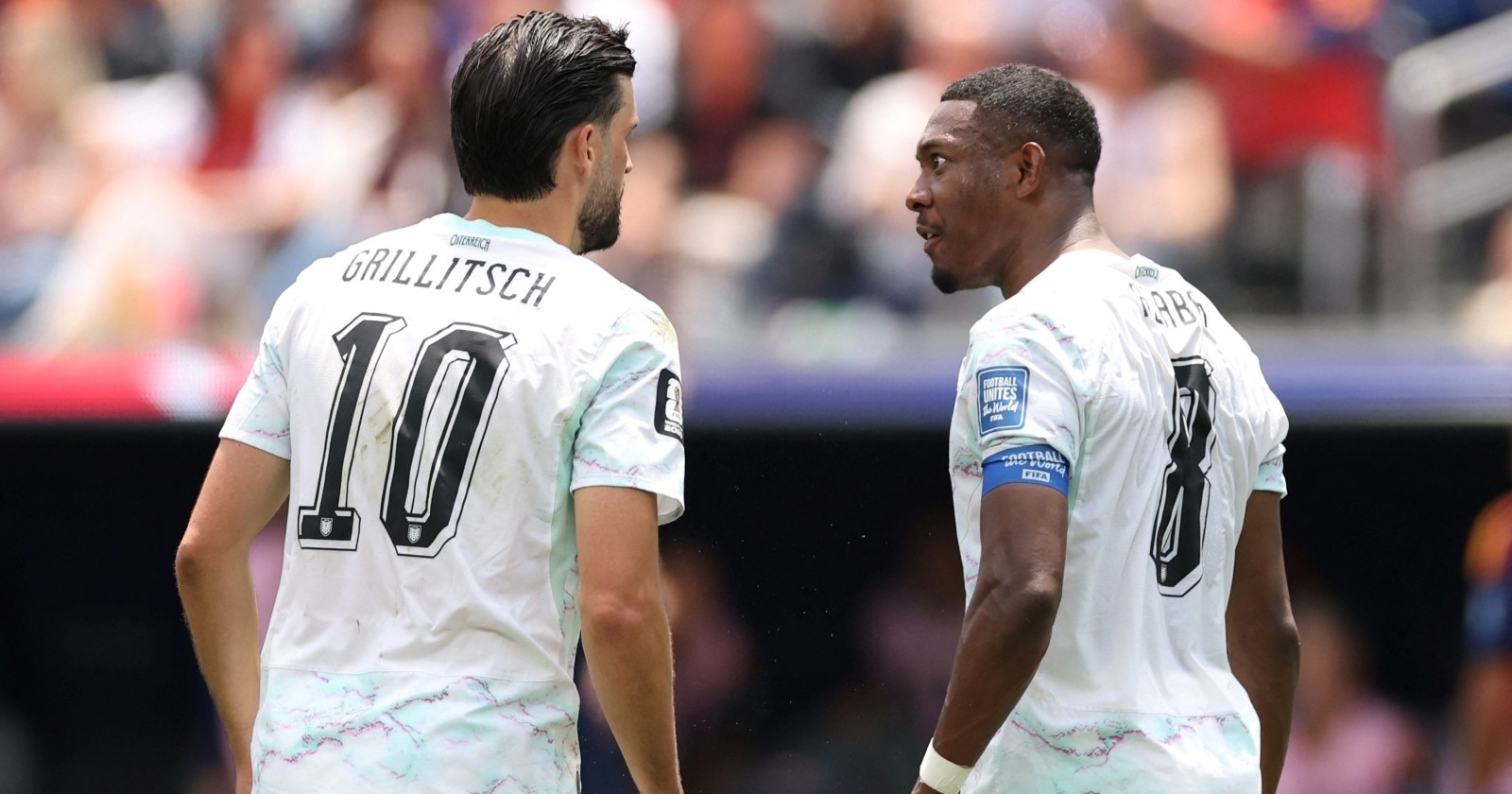 David Alaba geriet beim WM-Aus gegen Spanien mit Florian Grillitsch aneinander.