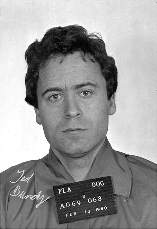 Polizeifoto von TEd Bundy nach seiner Festnahme