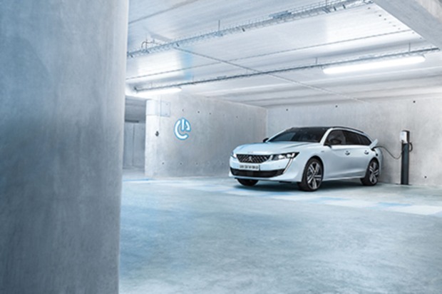 Peugeot 508SW PHEV