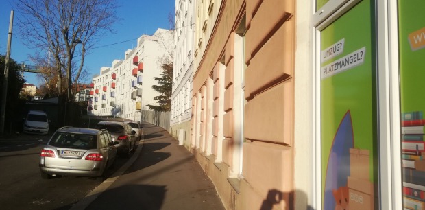 leere Straße in Penzing