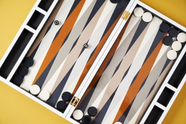 Backgammon | Credit: iStock.com/geckophotos