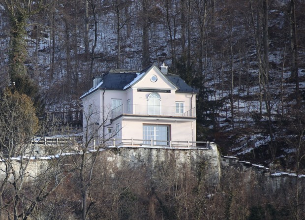Villa am Kapuzinerberg in Salzburg | Credit: www.neumayr.cc