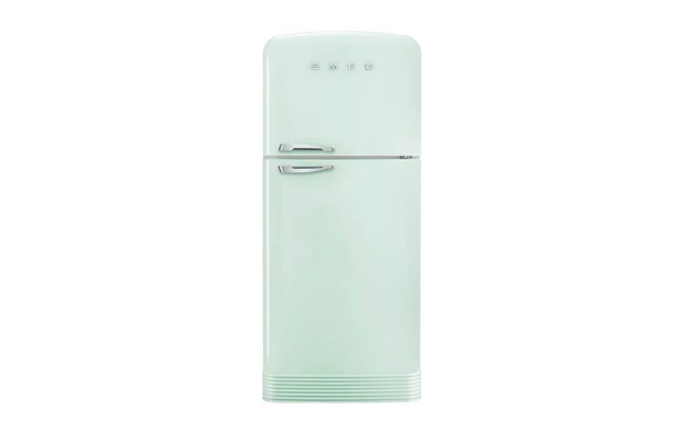 Smeg Kühlschrank von mömax | ©MÖMAX