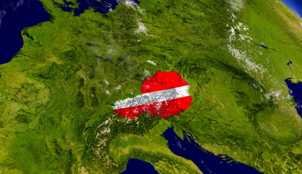 Österreich auf der Landkarte | Credit: iStock.com/Harvepino