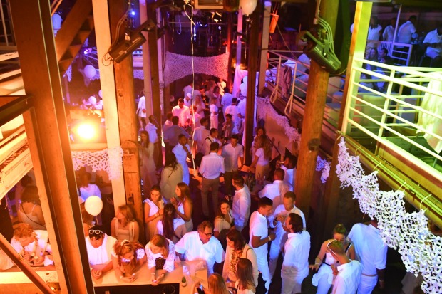 Fete Blanche