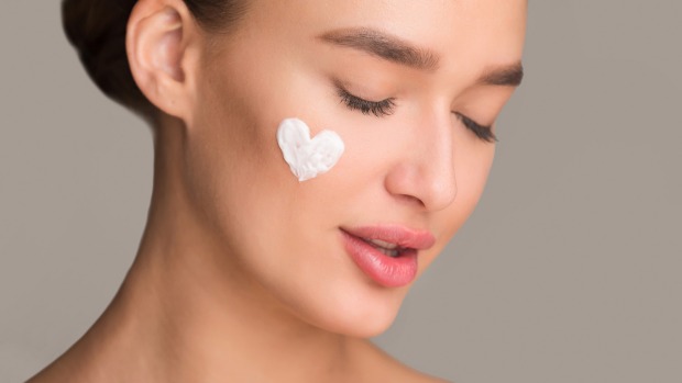 Liebe zur Haut | Credit: iStock.com/Prostock-Studio