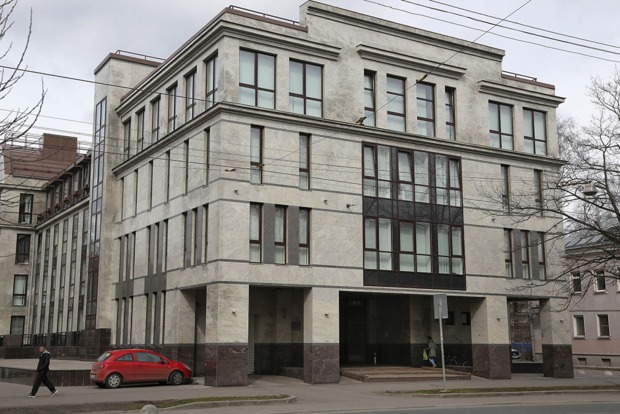 Trollfabrik in St. Petersburg