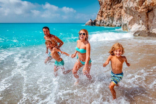 Urlaub mit Kindern | Credit: iStock.com/MilanMarkovic