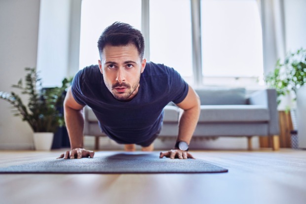 Liegestütze | Credit: iStock.com/BartekSzewczyk