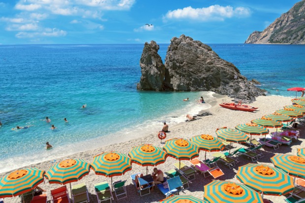 Strand von Monterosso | Credit: iStock.com/yrabota