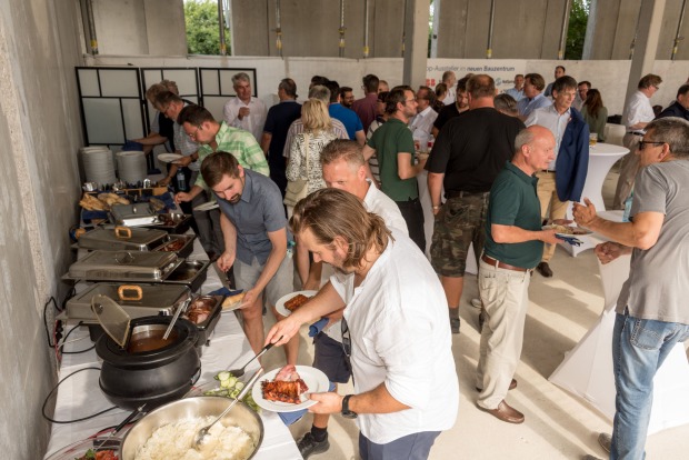 Buffet in der Blauen Lagune | Credit: Blaue Lagune/Bill Lorenz