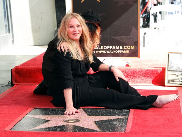 Christina Applegate am Walk of Fame I Credit:  MARIO ANZUONI/REUTERS/picturedesk.com