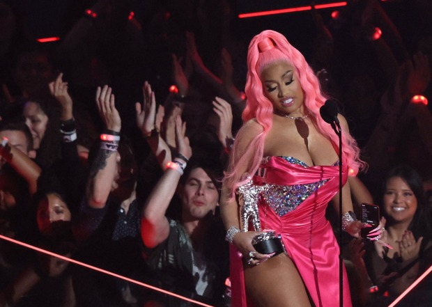 Nicki Minaj bei einem umjubelten Auftritt in Pink | Credit: BRENDAN MCDERMID / REUTERS / picturedesk.com