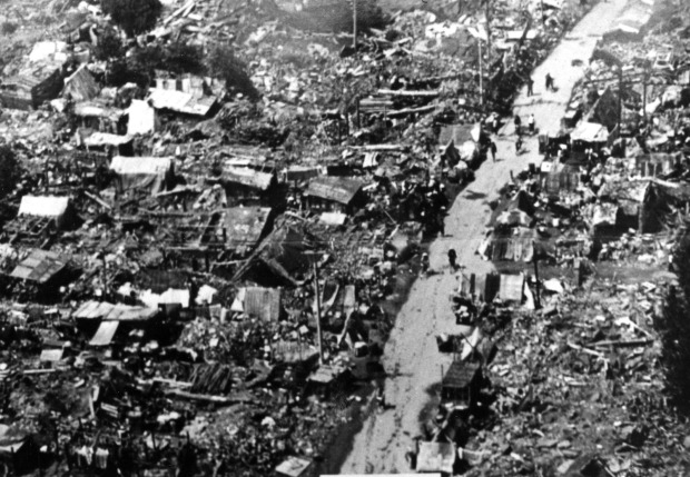 Zerstörtes Tangshan in China 1976. | Credit: Science Source / PhotoResearchers / picturedesk.com