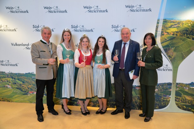 Die Polit- und Weinprominenz bei der steirischen Weinpräsentation