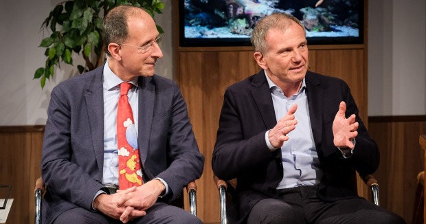 Peter Filzmaier und Armin Wolf bei "Willkommen Österreich"