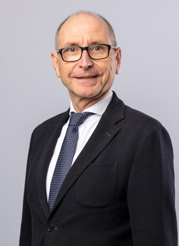 Andreas Zima mit Brille